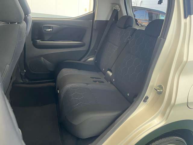 Mitsubishi eK X 12