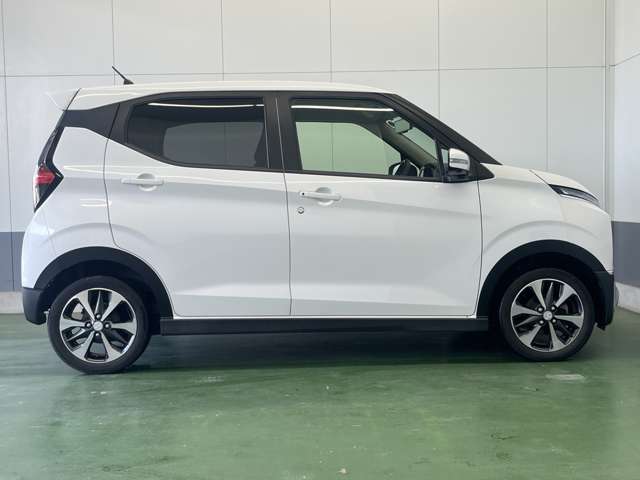 Mitsubishi eK X 4