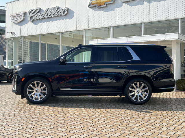 Cadillac エスカレード 2
