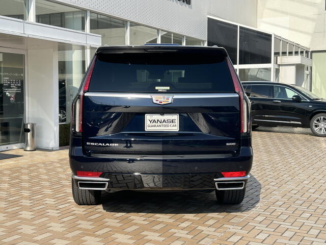Cadillac エスカレード 5