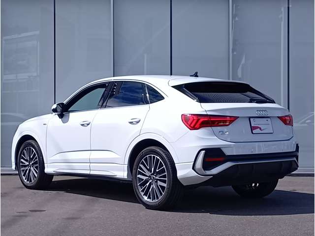 Audi Q3 Sportback 11
