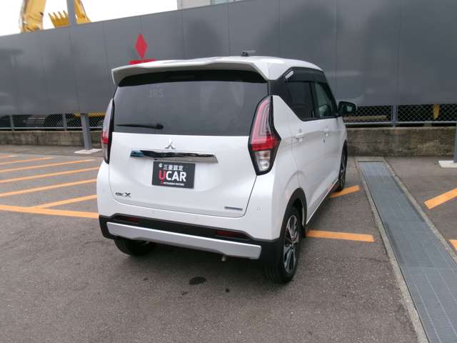 Mitsubishi eK X 9