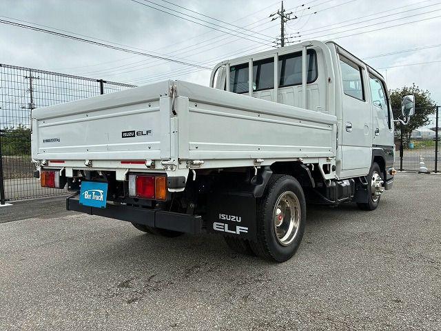 Isuzu Elf 8