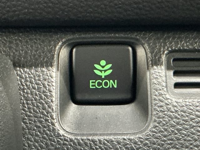 Honda N-VAN 12