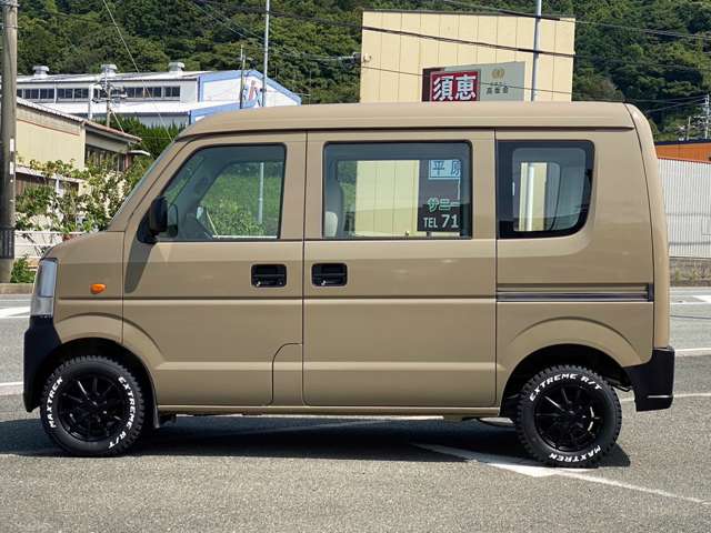 Suzuki Every 11