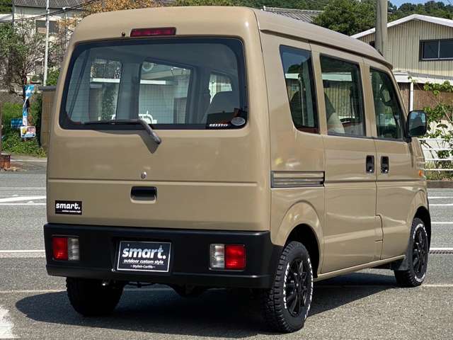 Suzuki Every 8