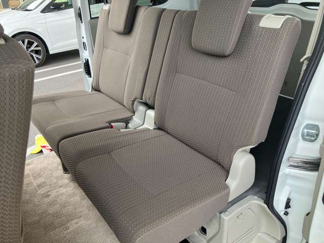 Nissan NV100 Clipper 11