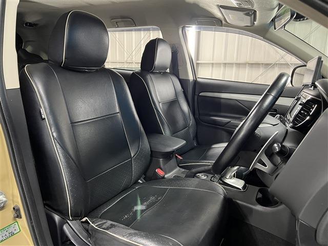 Mitsubishi Outlander PHEV 8