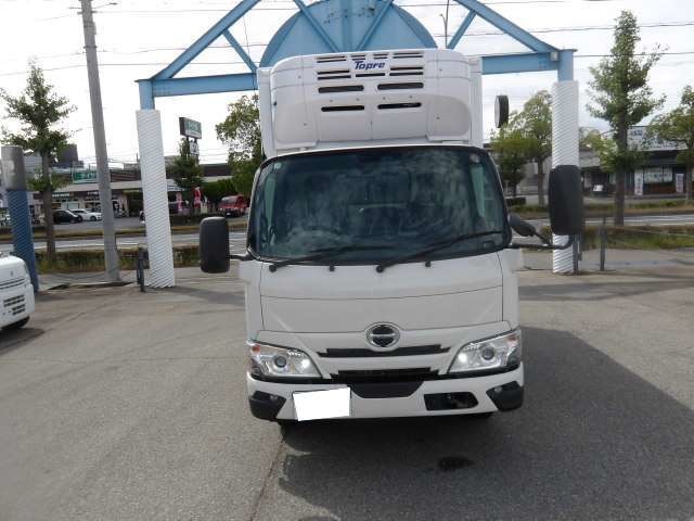 Hino Dutro 2
