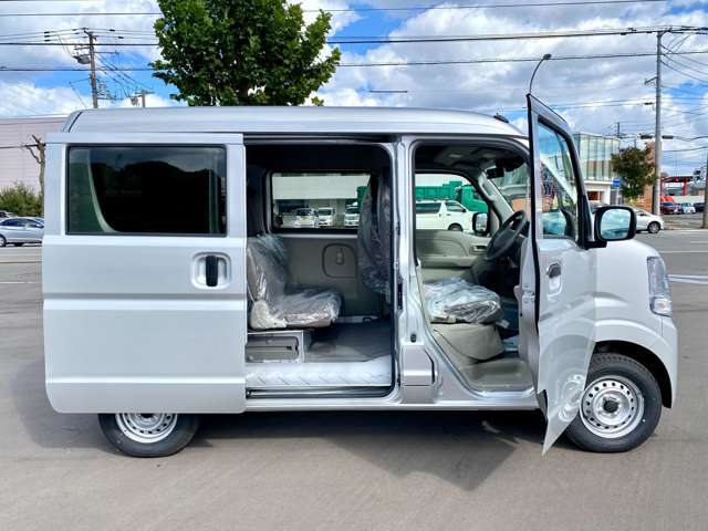 Suzuki Every 12