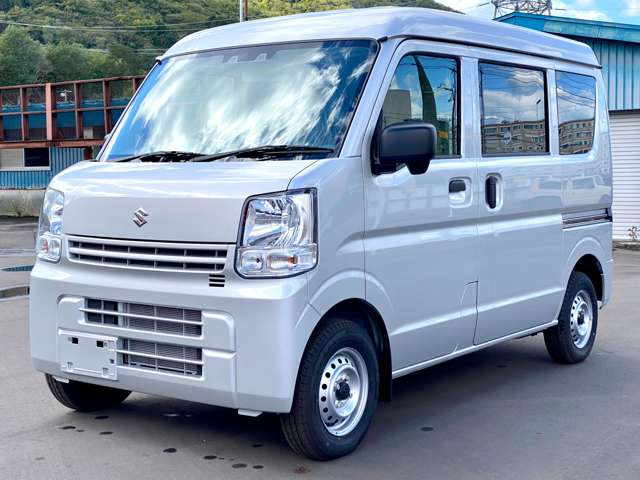 Suzuki Every 8
