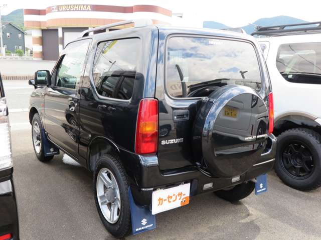 Suzuki Jimny 6