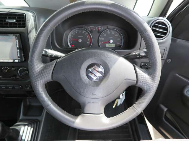 Suzuki Jimny 10