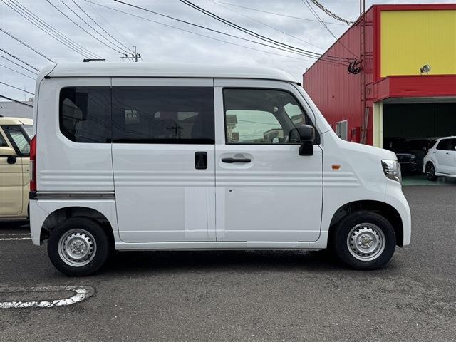 Honda N-VAN 11