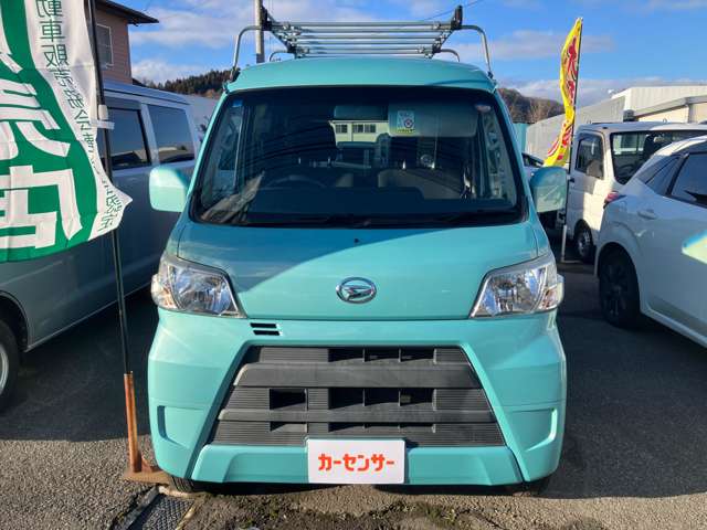 Daihatsu Hijet Cargo 3