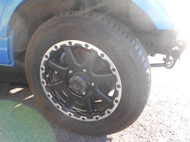 Suzuki Jimny 10