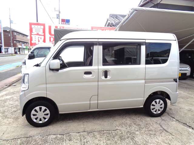 Nissan NV100 Clipper 3