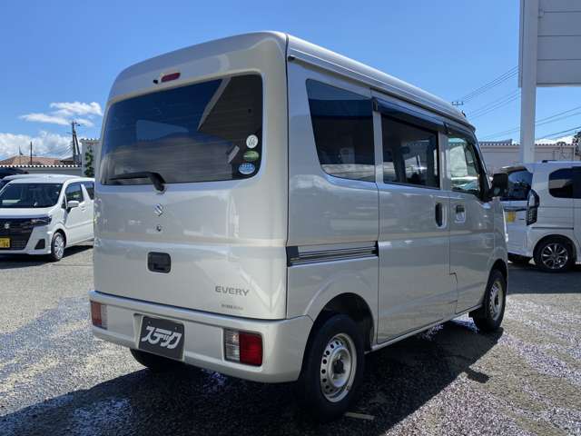 Suzuki Every 7