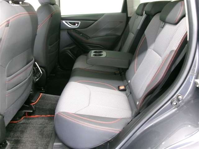 Subaru Forester 12