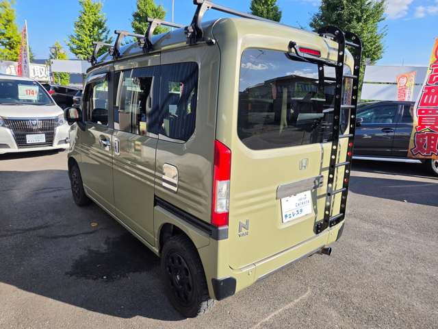 Honda N-VAN 8