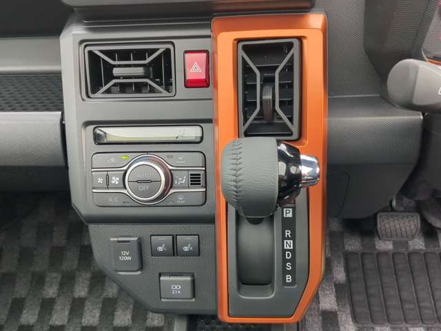 Daihatsu Taft 12