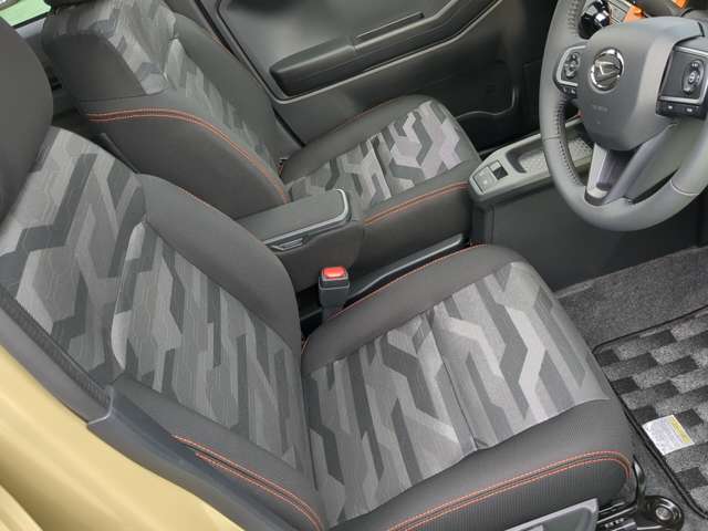Daihatsu Taft 6