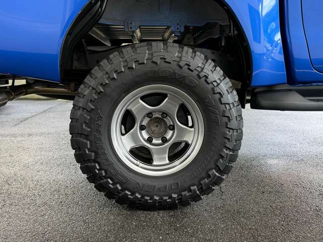 Toyota Hilux 10