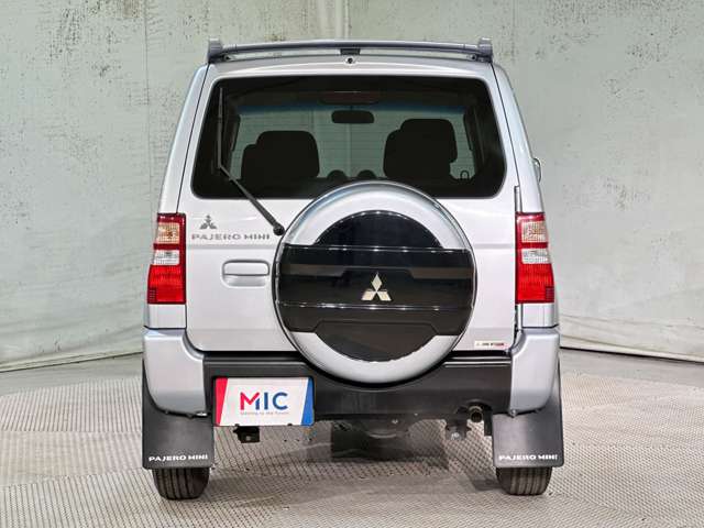 Mitsubishi Pajero Mini 7