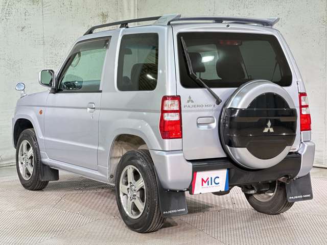 Mitsubishi Pajero Mini 8