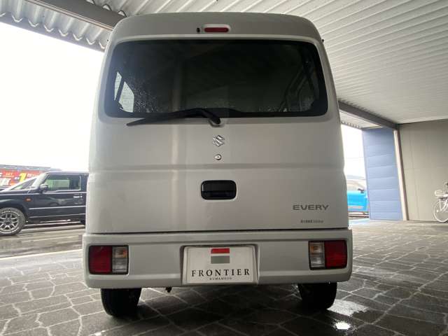 Suzuki Every 8