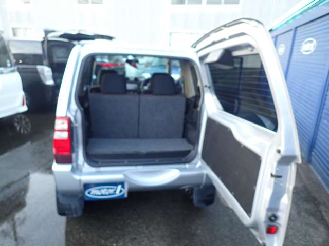 Mitsubishi Pajero Mini 9