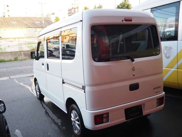Suzuki Every 7