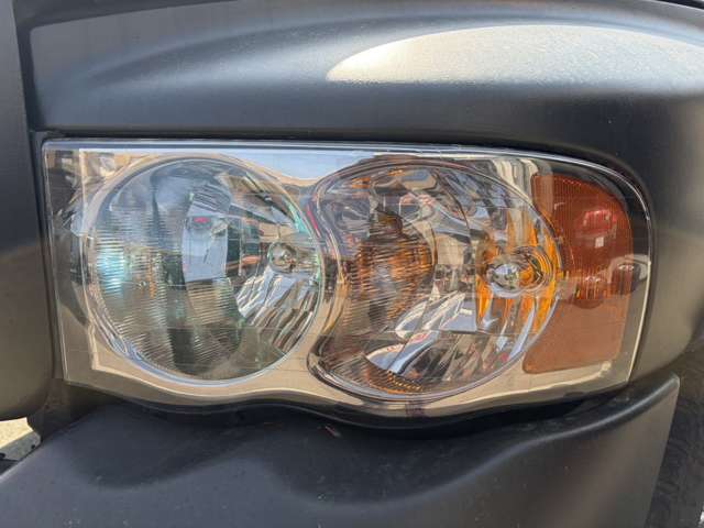 Dodge Ram 9