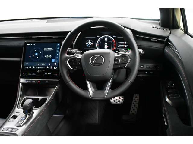 Lexus LBX 10