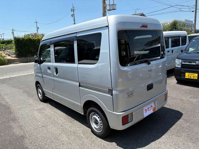 Nissan NV100 Clipper 11