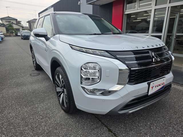Mitsubishi Outlander 3