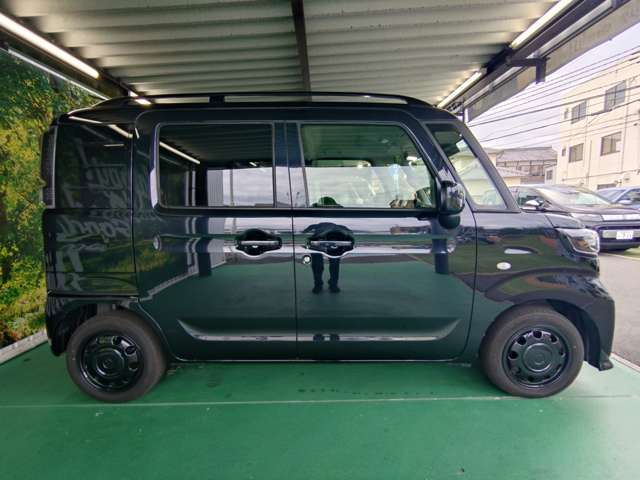 Suzuki Spacia Base 11