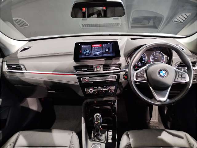 BMW X1 12