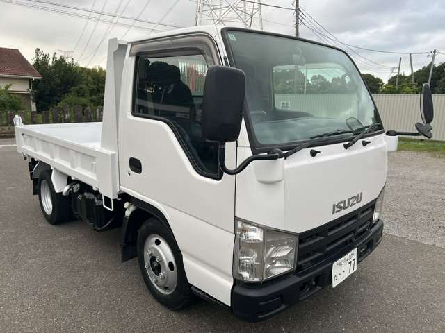 Isuzu Elf 7