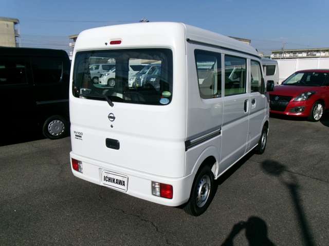 Nissan NV100 Clipper 3