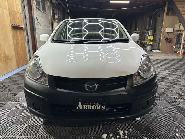 Mazda Familia Van 2