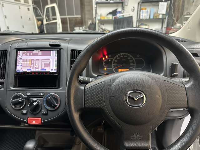 Mazda Familia Van 7