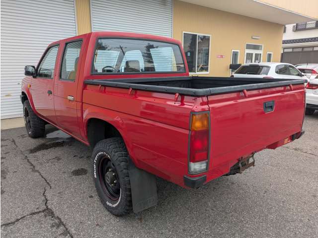 Nissan Datsun 9