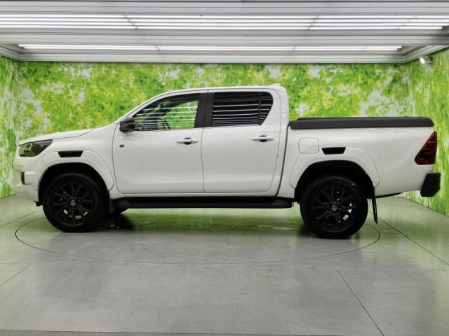Toyota Hilux 5