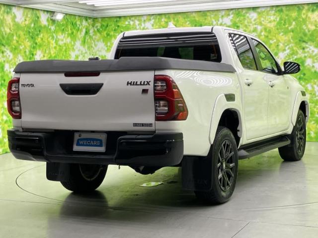 Toyota Hilux 6