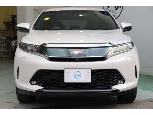 Toyota Harrier 3