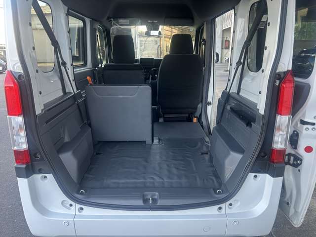 Honda N-VAN 9