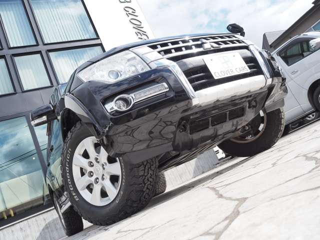 Mitsubishi Pajero 6