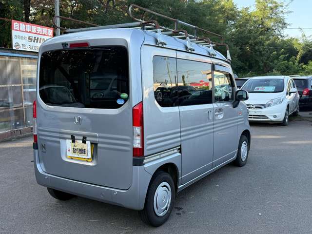 Honda N-VAN 8