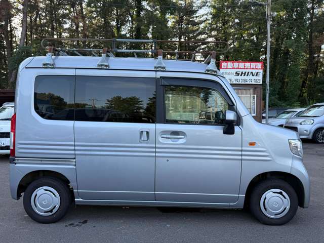 Honda N-VAN 9